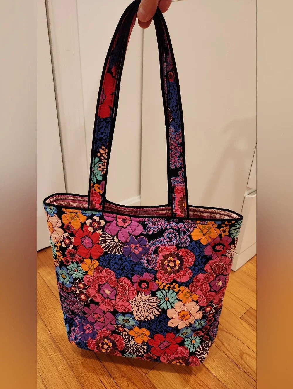 Vera Bradley Quilted Cotton Tote Retired Floral Fiesta Print